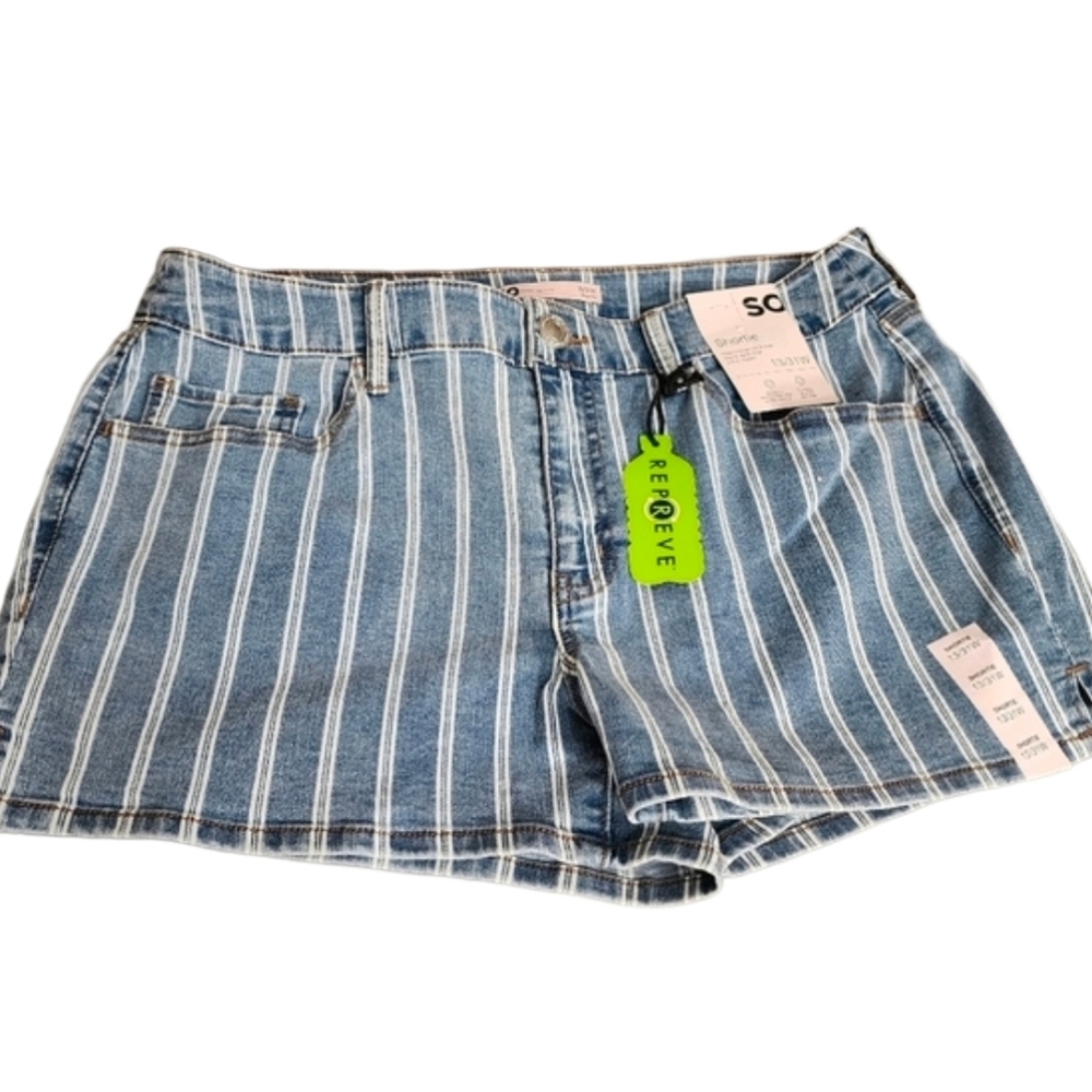 SO Juniors Denim Shortie Shorts Size 13 31W Blue White Striped NWT